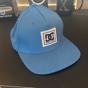 DC VC Vest Up Bluetrucker hat
